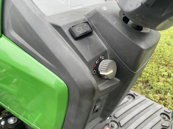 2019 John Deere 1023E Tractor Compact
