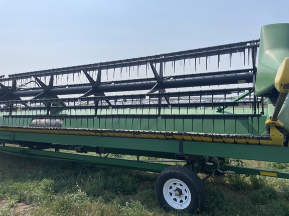 2013 John Deere 640FD Header Combine