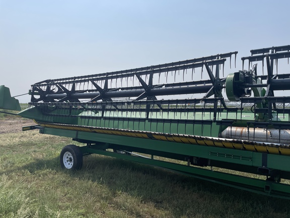 2013 John Deere 640FD Header Combine
