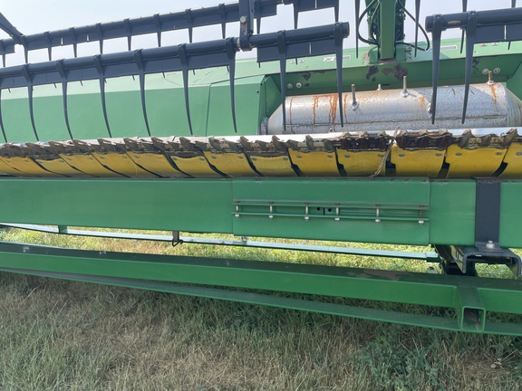 2013 John Deere 640FD Header Combine