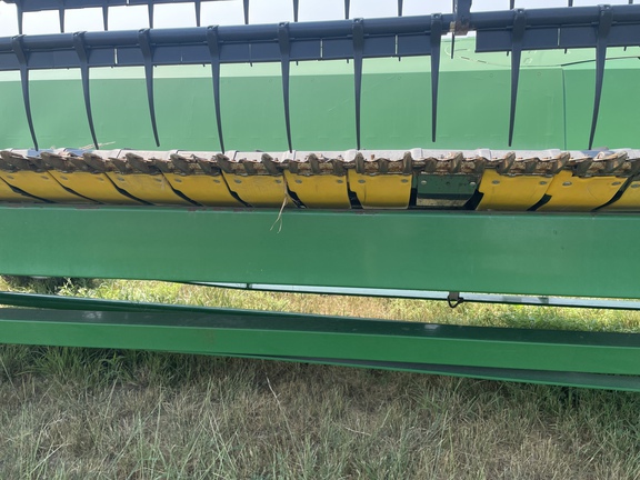 2013 John Deere 640FD Header Combine