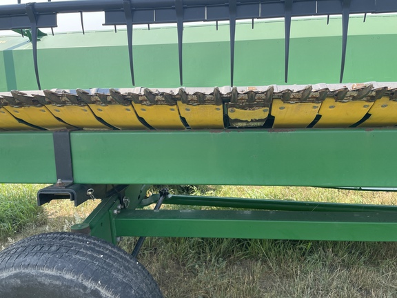 2013 John Deere 640FD Header Combine