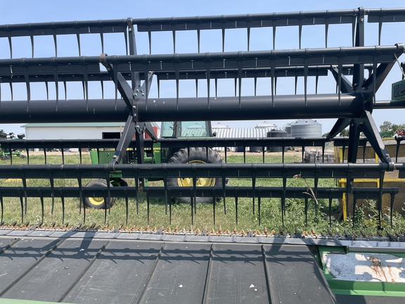 2013 John Deere 640FD Header Combine