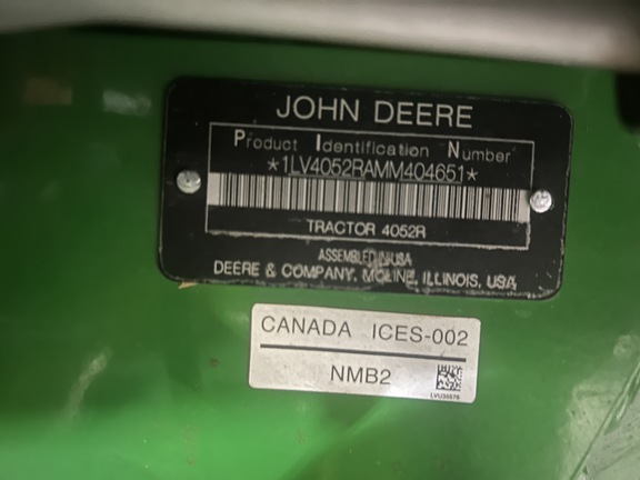 2021 John Deere 4052R Tractor Compact