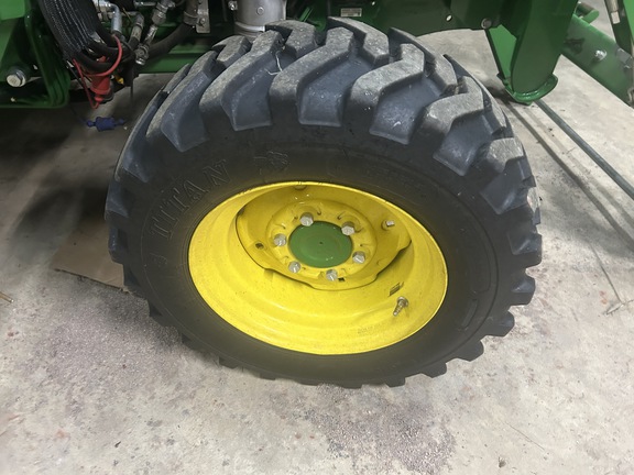 2021 John Deere 4052R Tractor Compact