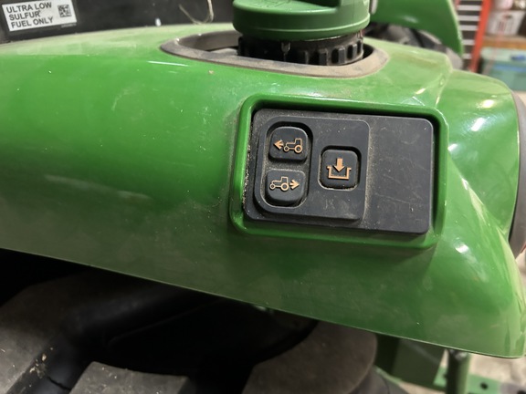 2021 John Deere 4052R Tractor Compact