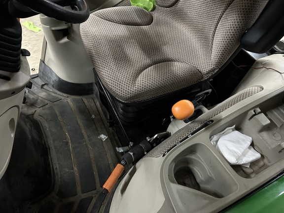 2021 John Deere 4052R Tractor Compact