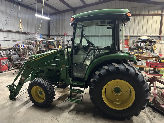 2021 John Deere 4052R Tractor Compact