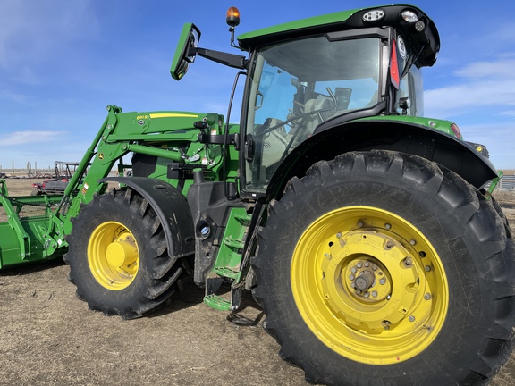 2023 John Deere 6R 215 Tractor