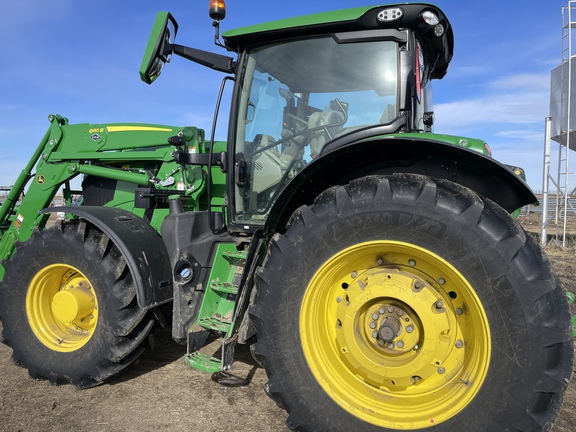 2023 John Deere 6R 215 Tractor