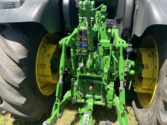 2023 John Deere 6R 165 Tractor