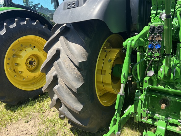 2023 John Deere 6R 165 Tractor