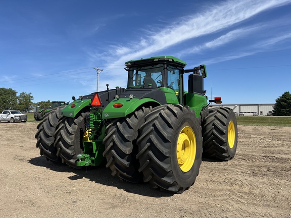 2023 John Deere 9R 590 Tractor 4WD