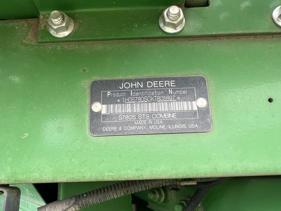 2019 John Deere S780 Combine