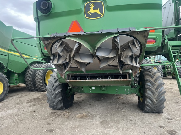 2019 John Deere S780 Combine