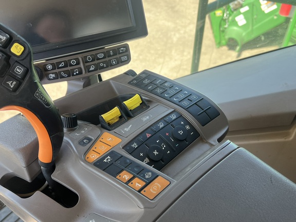 2019 John Deere S780 Combine