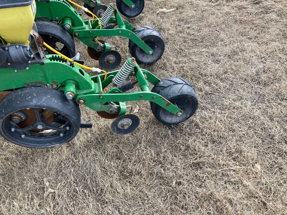 2014 John Deere DB60 Planter