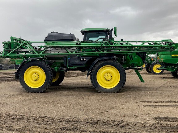 2022 John Deere 612R Sprayer/High Clearance