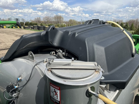 2022 John Deere 612R Sprayer/High Clearance