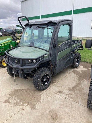 2020 John Deere XUV 835R ATV