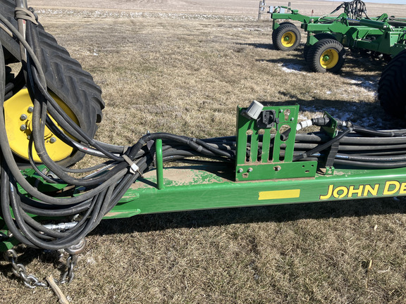 2021 John Deere N560F Air Seeder