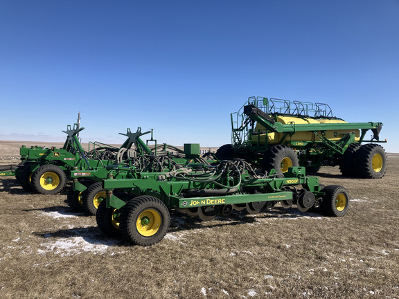 2021 John Deere N560F Air Seeder