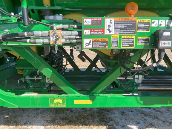 2021 John Deere N560F Air Seeder