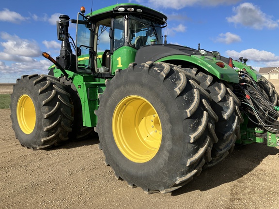 2021 John Deere 9620R Tractor 4WD