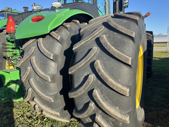 2021 John Deere 9620R Tractor 4WD