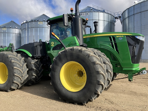 2021 John Deere 9620R Tractor 4WD