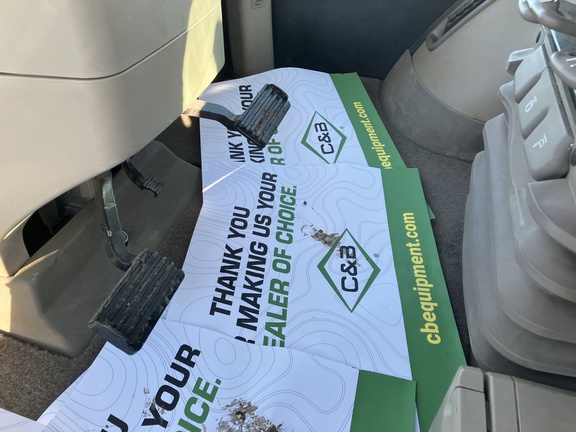 2021 John Deere 9620R Tractor 4WD