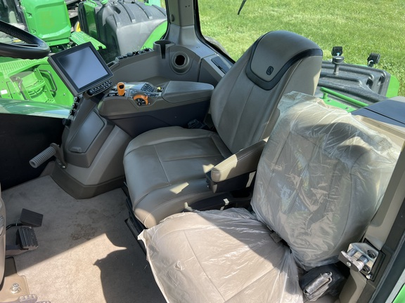 2022 John Deere 9RX 640 Tractor Rubber Track