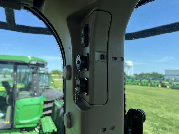 2022 John Deere 9RX 640 Tractor Rubber Track