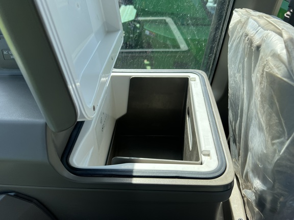 2022 John Deere 9RX 640 Tractor Rubber Track