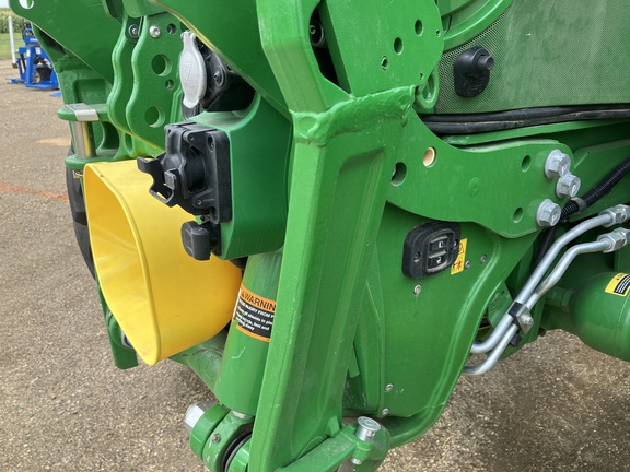 2021 John Deere 6175R Tractor