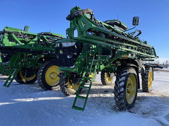 2024 John Deere 410R Sprayer/High Clearance