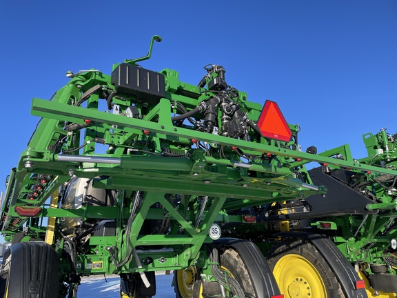 2024 John Deere 410R Sprayer/High Clearance