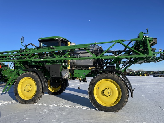 2024 John Deere 410R Sprayer/High Clearance