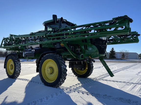 2024 John Deere 410R Sprayer/High Clearance