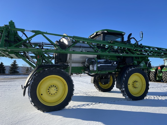 2024 John Deere 410R Sprayer/High Clearance