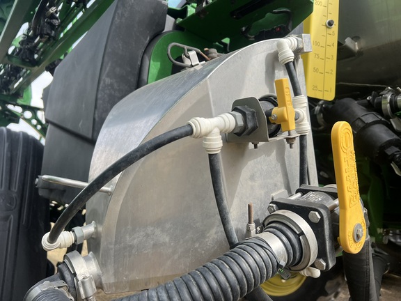 2022 John Deere 410R Sprayer/High Clearance