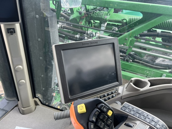 2022 John Deere 410R Sprayer/High Clearance