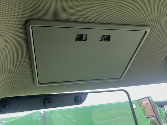 2022 John Deere 410R Sprayer/High Clearance