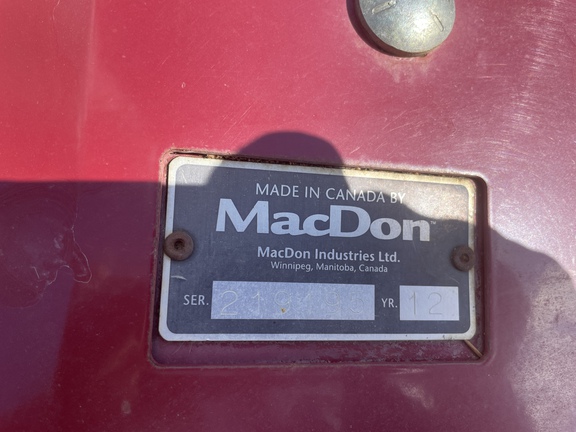 2012 MacDon R85 Mower Conditioner