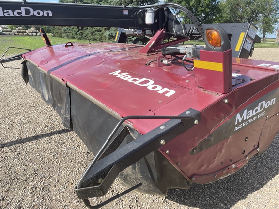 2012 MacDon R85 Mower Conditioner