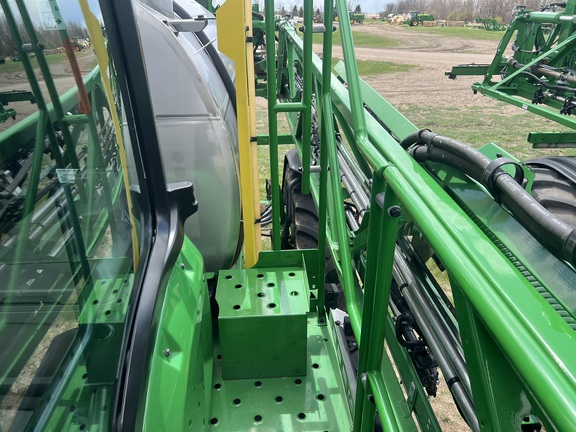 2024 John Deere 616R Sprayer/High Clearance