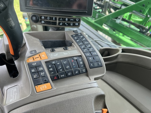 2024 John Deere 616R Sprayer/High Clearance