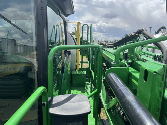 2024 John Deere 616R Sprayer/High Clearance