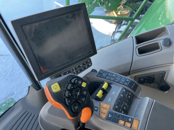 2021 John Deere S780 Combine