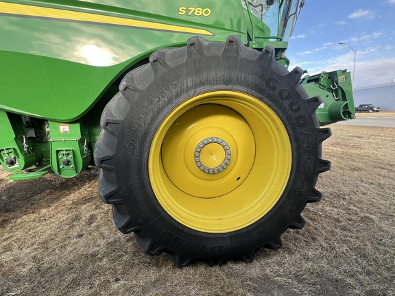 2021 John Deere S780 Combine